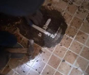 平桥卫生间漏水维修公司为您分享下卫生间渗水如何处理及注意事项
